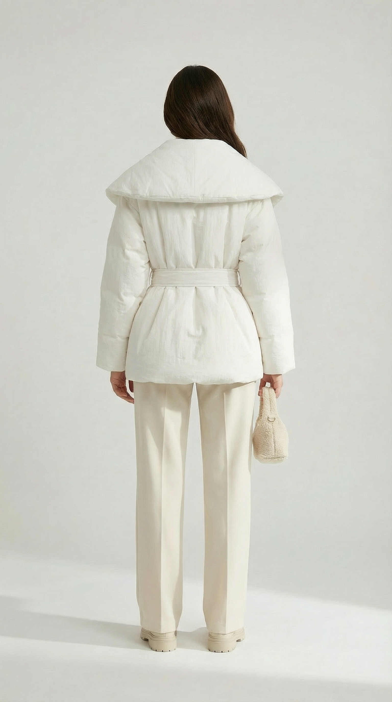 كاليس - جاكيت بخصر نحيف بياقة كبيرة ورباط دانتيل على شكل فيونكة