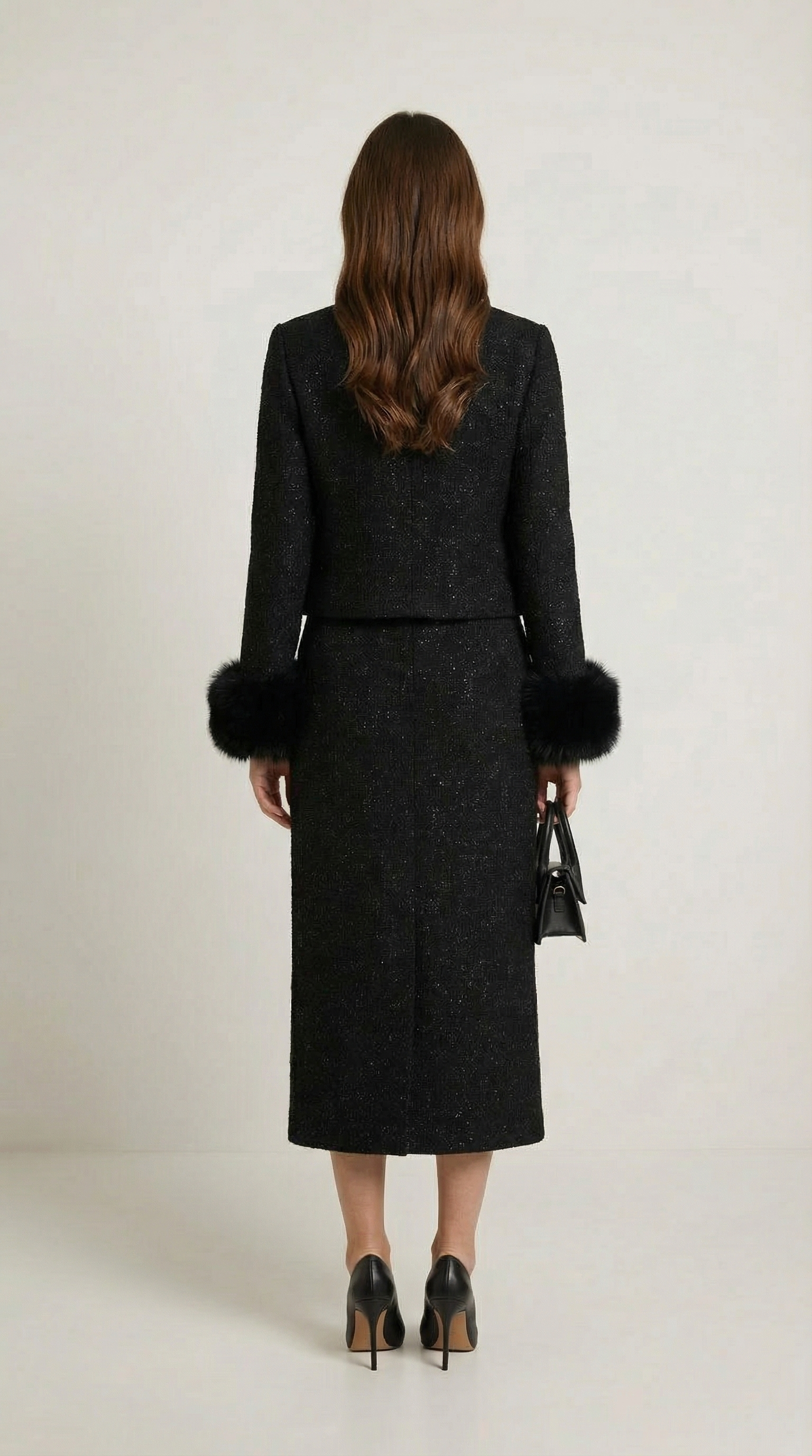 Moraine - Completo Giacca e Gonna a Mezza Lunghezza Nera e Stilosa