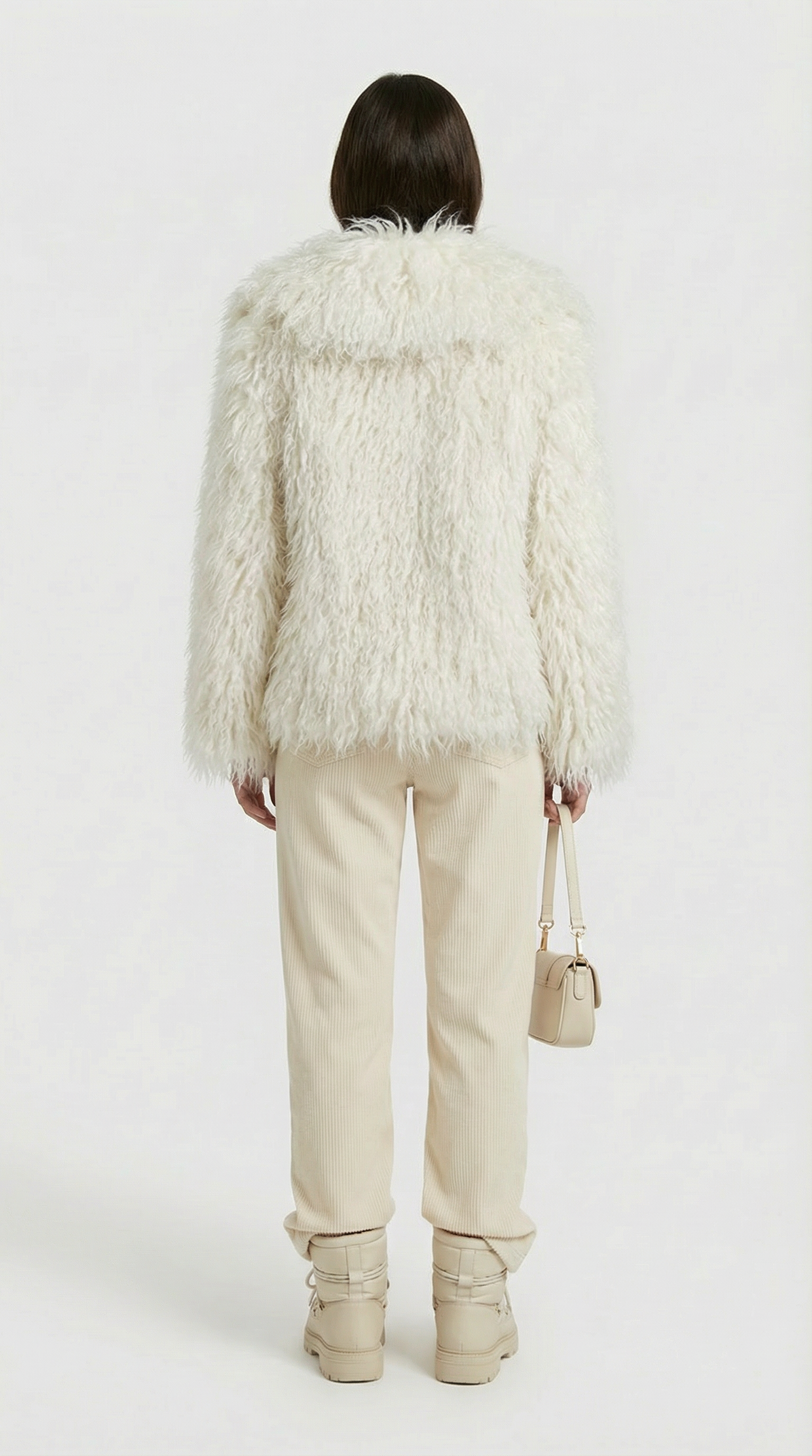 فارني - معطف فاخر من الفرو الصناعي