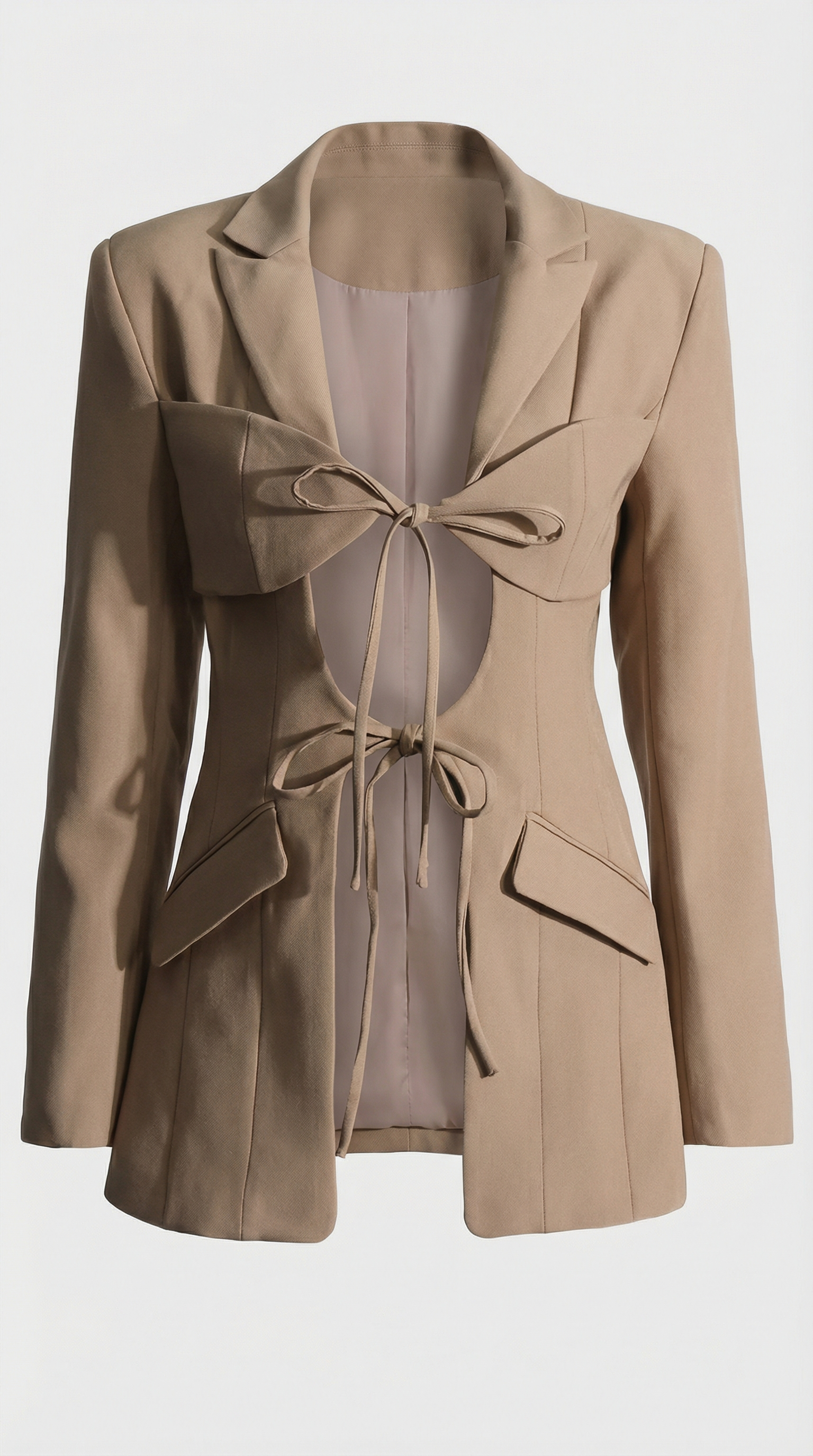 Valier - Blazer beige à découpes architecturales et lacets