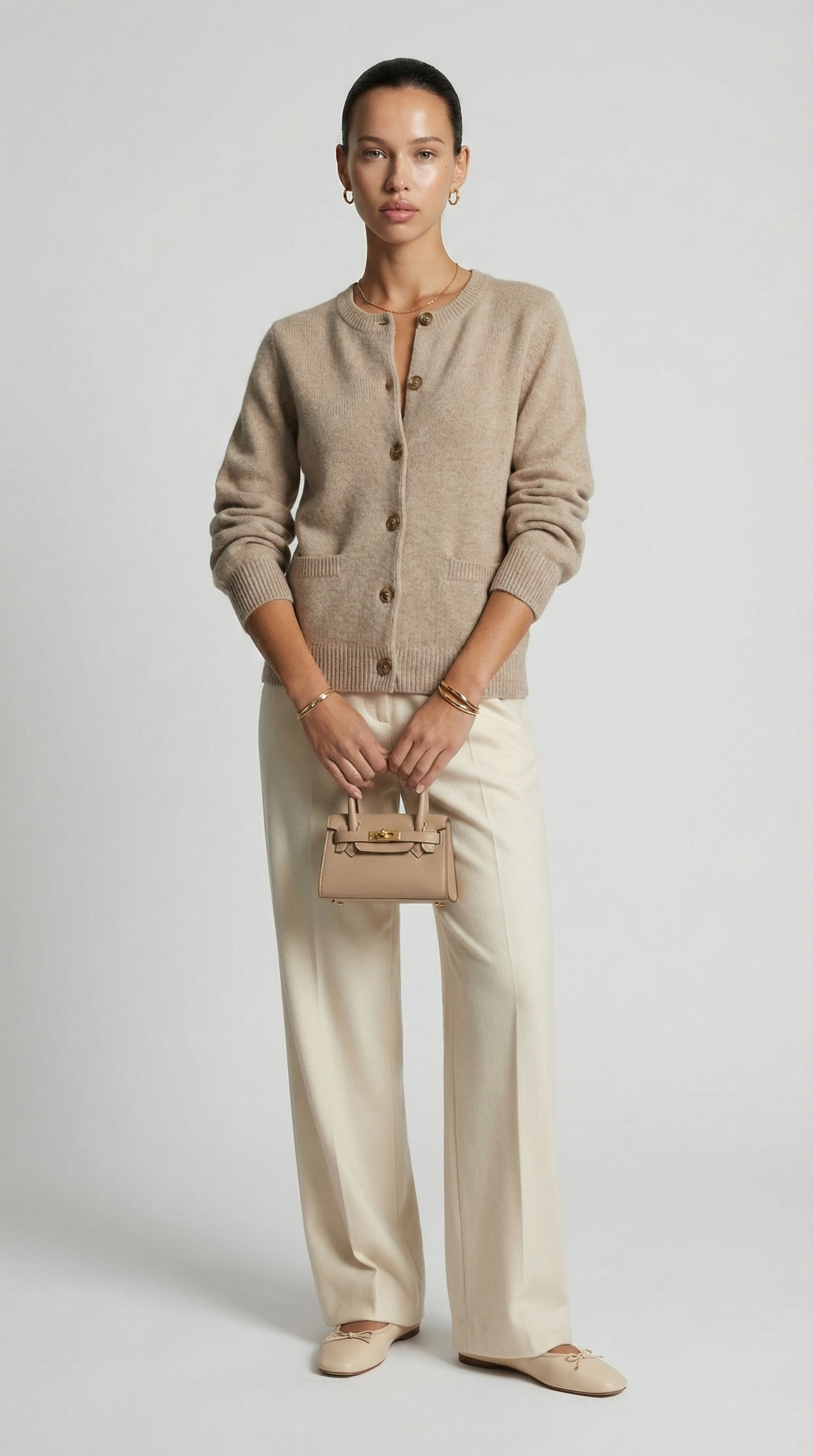 Kaya - Minimalistische weich gestrickte Strickjacke Beige