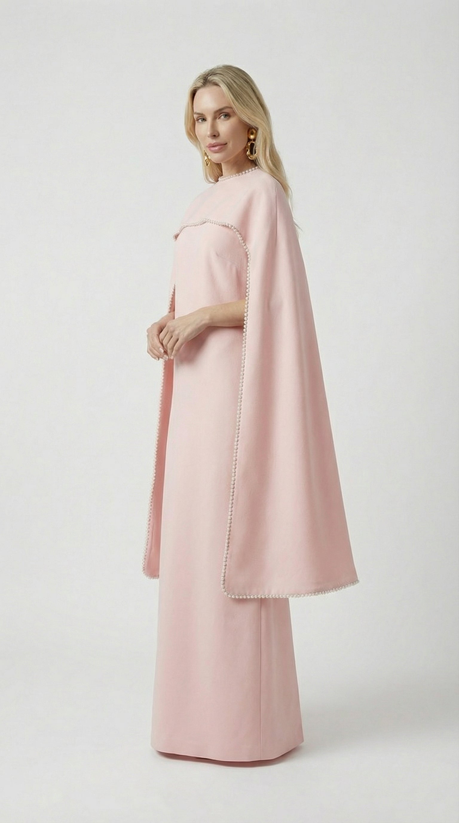 Lova - Schwer besticktes langes Glockenärmel-Cape-Kleid