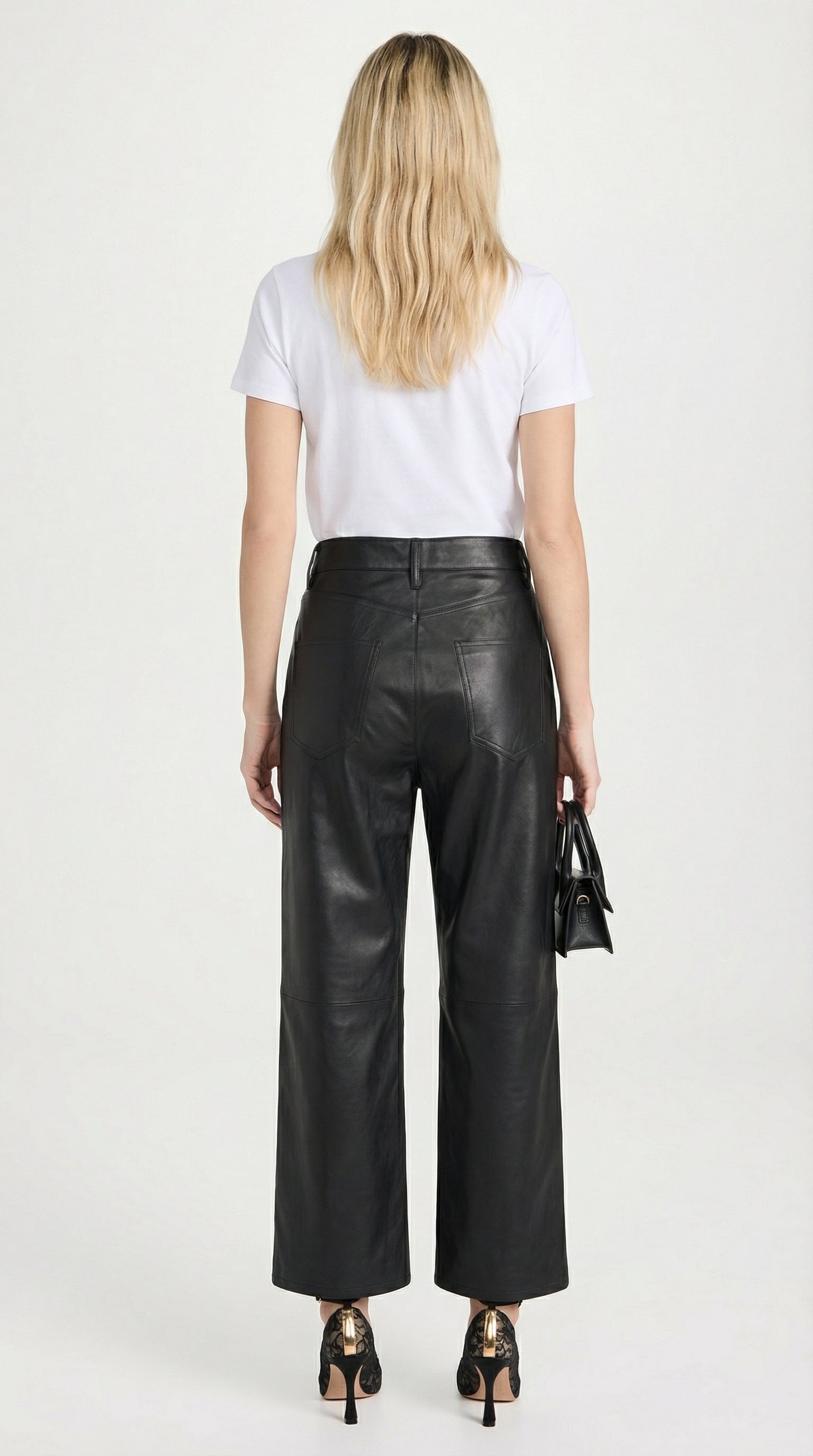 Lira - Hoch taillierte gerade cropped Hose aus echtem Leder Schwarz