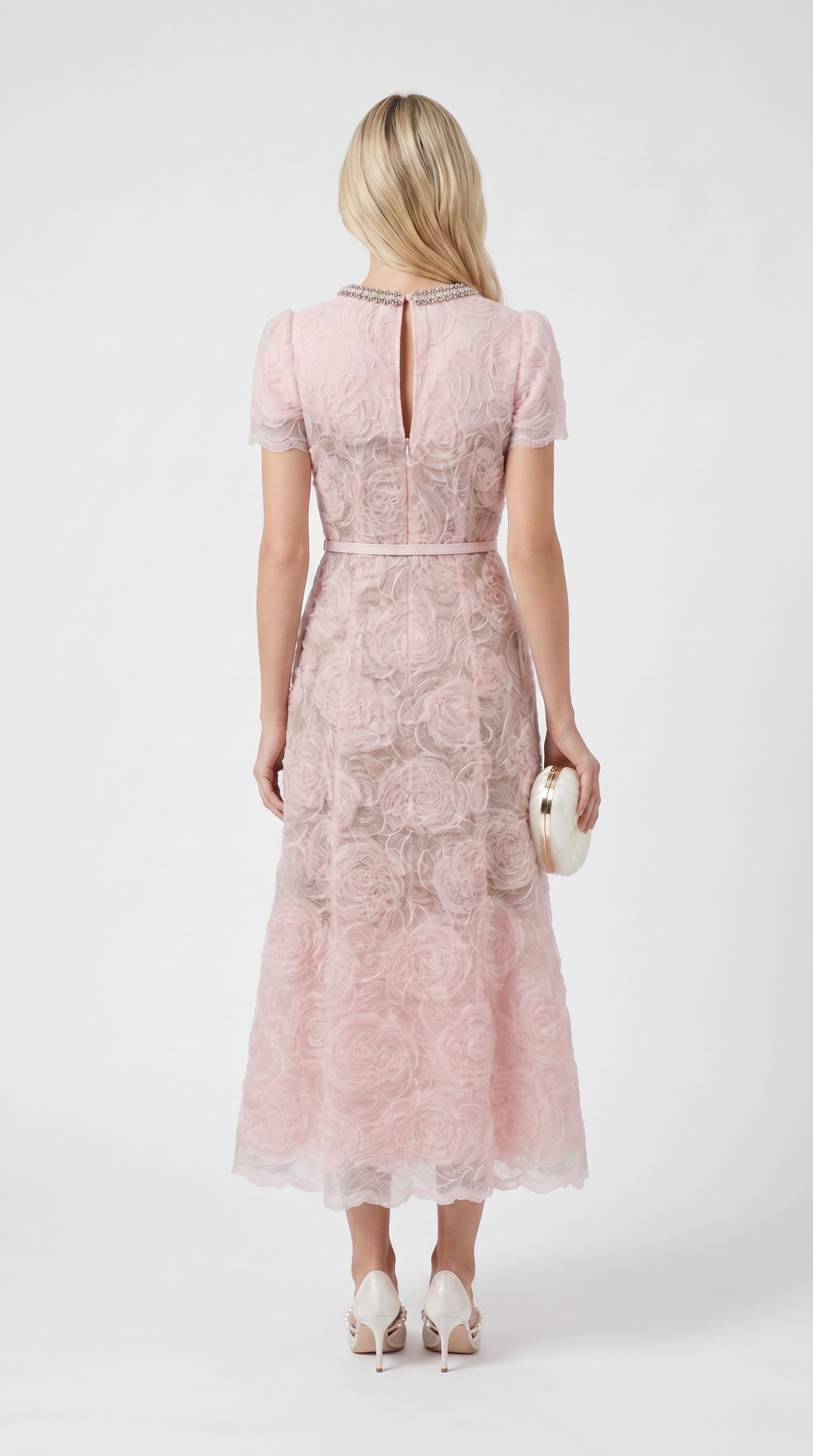 Tula - Abito Lungo in Pizzo a Rose con Scollo di Cristalli Rosa