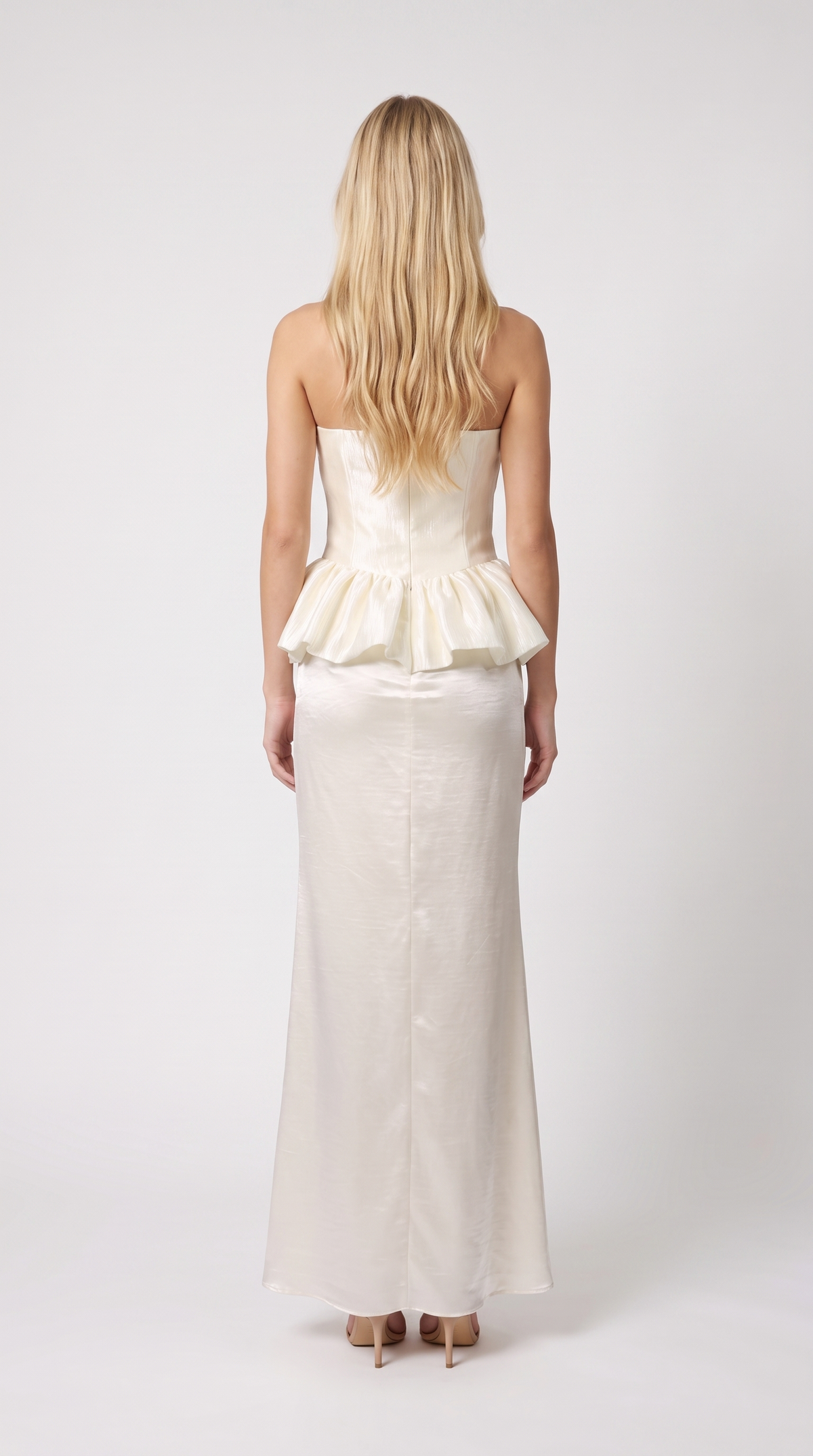 Zeo - Strapless Smocked Peplum Maxi Gown