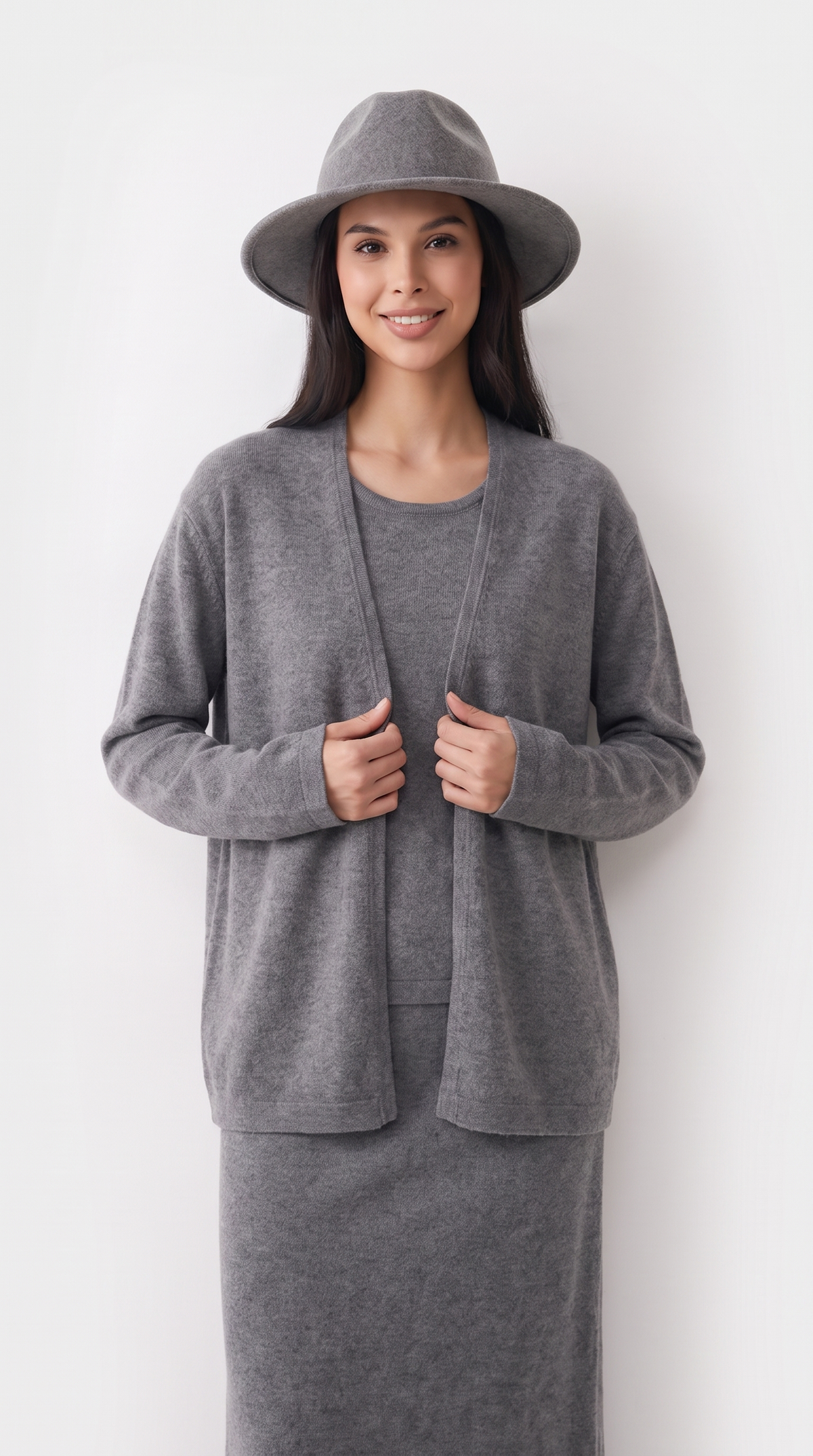 Casata – Fine Gauge Cashmere Knit Tank Top Gray
