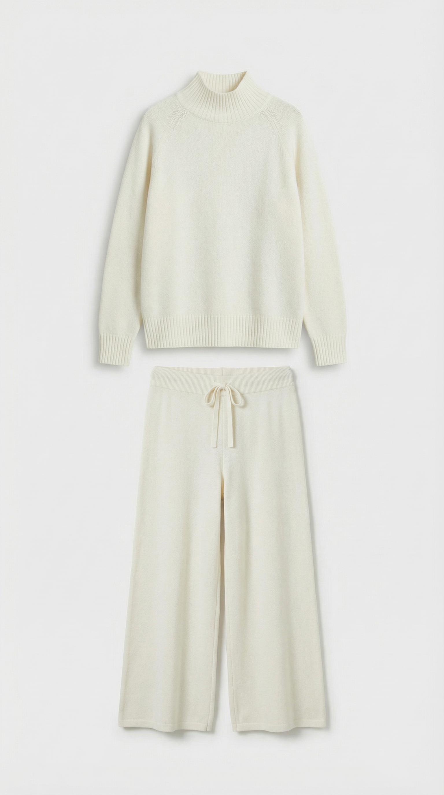 Vilo - 100% Wollset mit dickem Pullover und weiter Hose Weiß