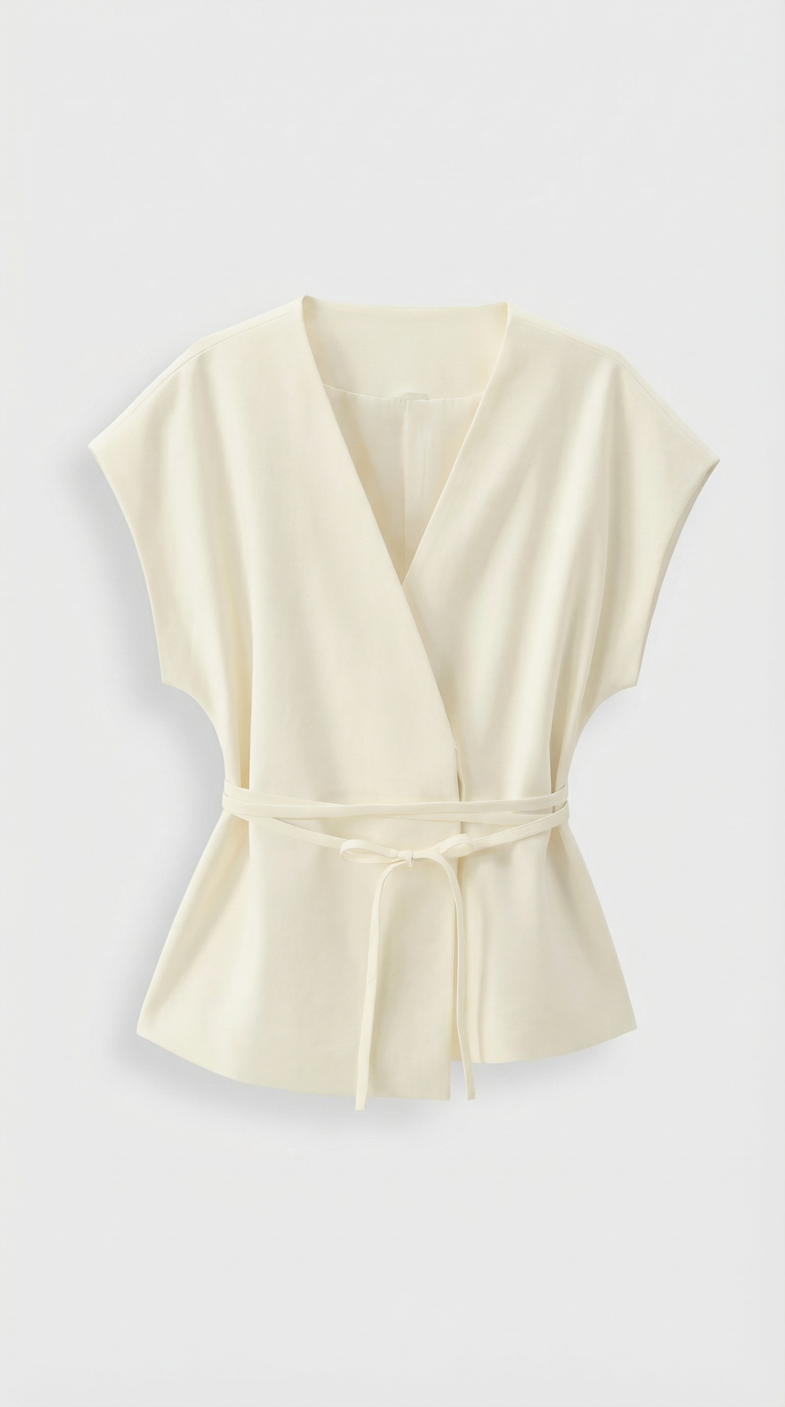 Epure - Top sin mangas con cinturón y cuello en V color marfil 