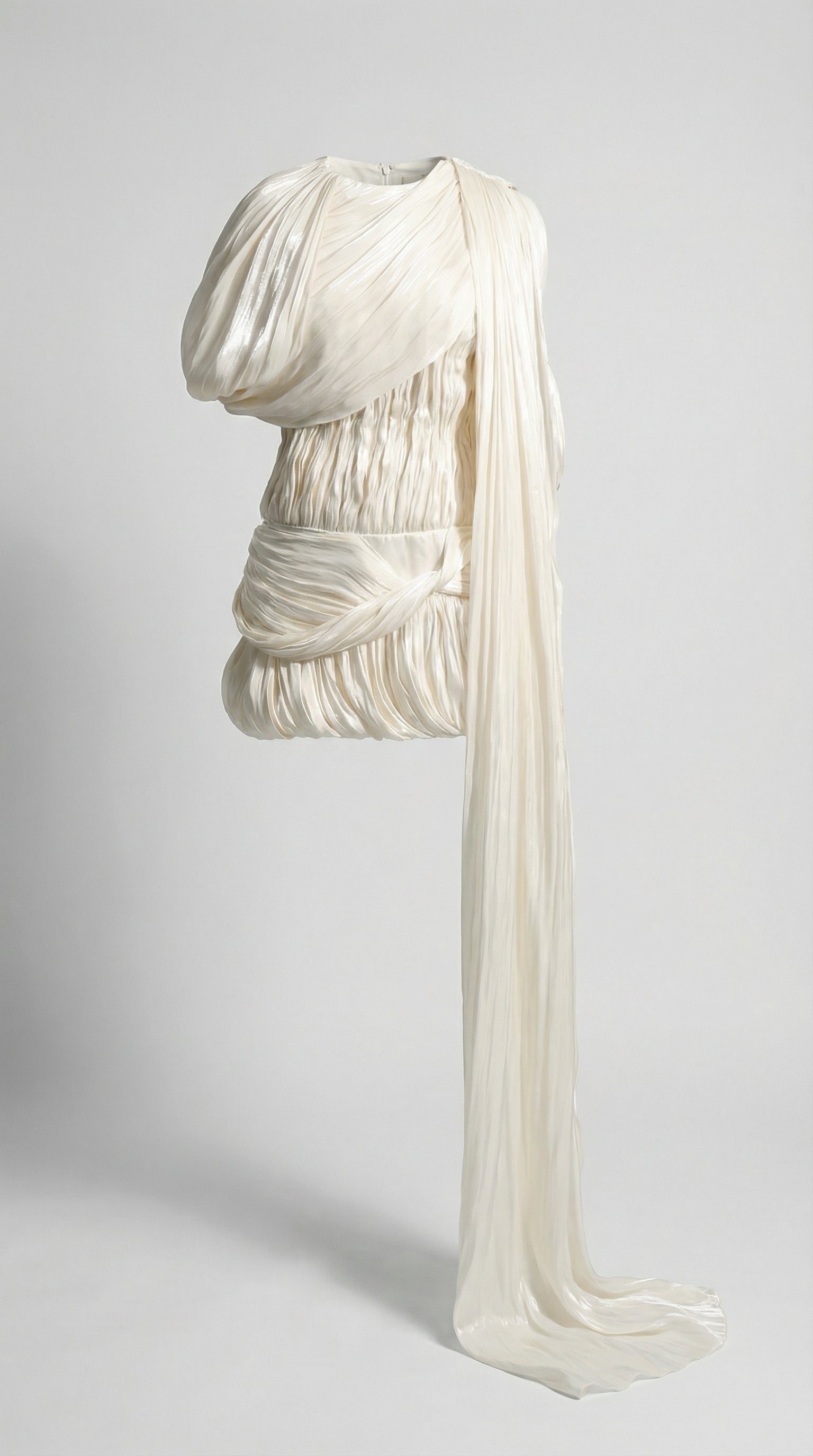 Aroa - Robe courte à plis, asymétrique sur une épaule