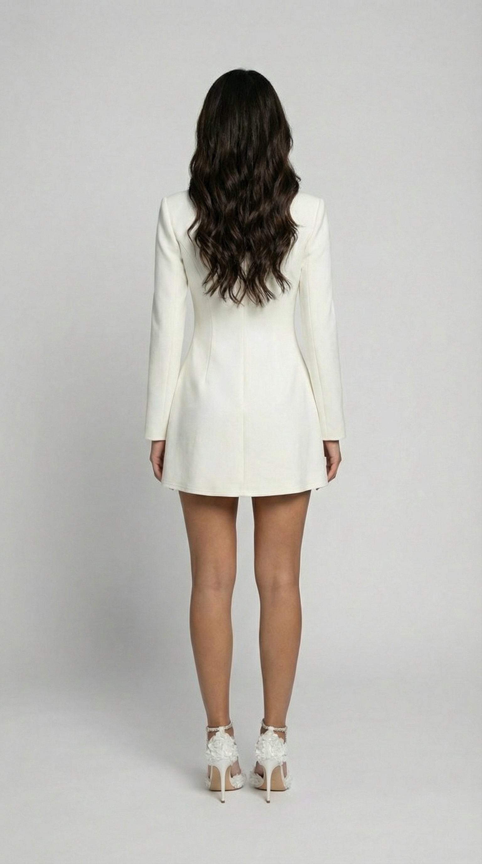 Savi - Gúna Oifige Bléasar Le Muinchille Seasamh Agus Cnaipeáil Bán