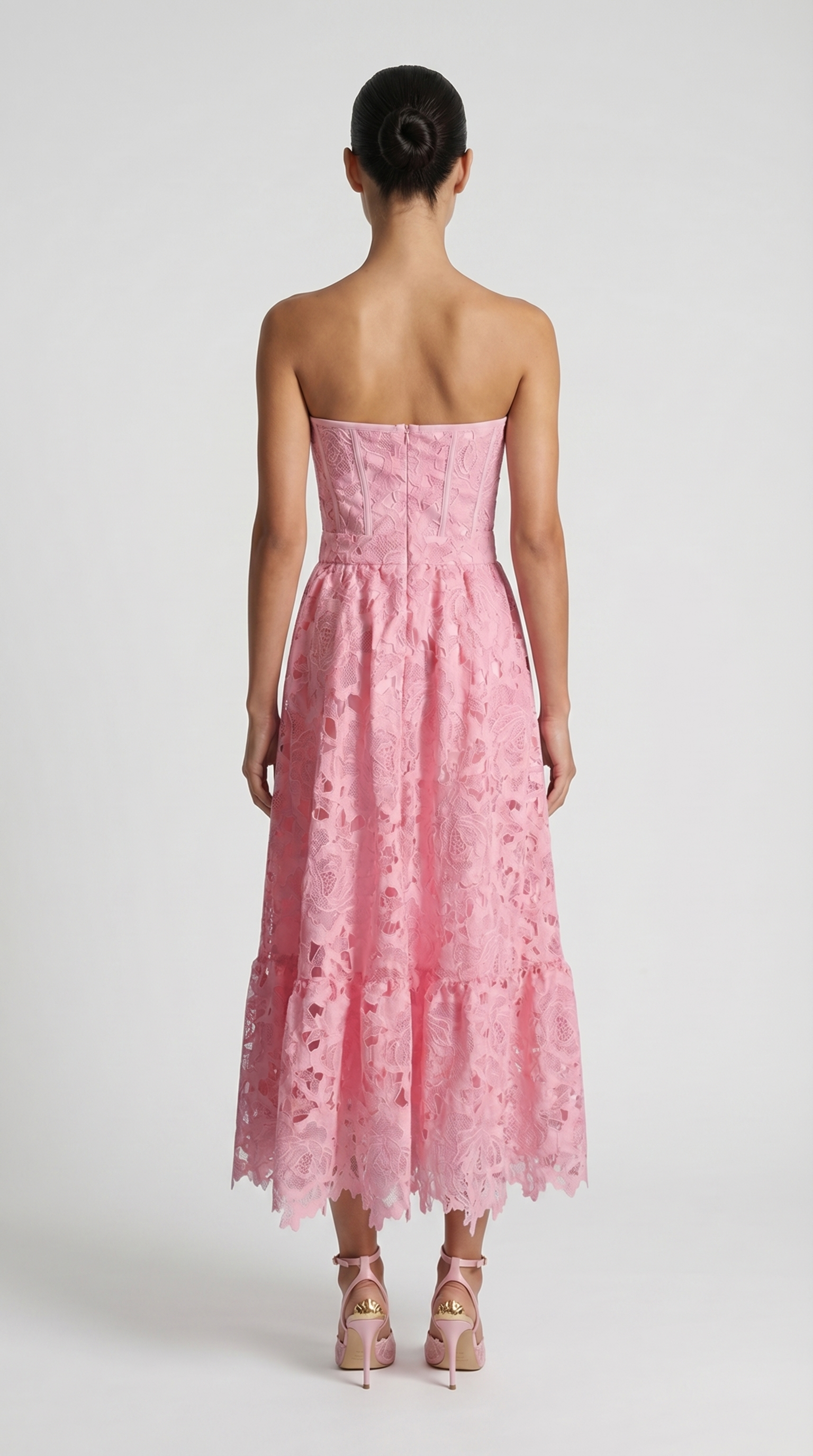 Ole - Strapless Guipure Lace Bustier Maxi Dress Pink