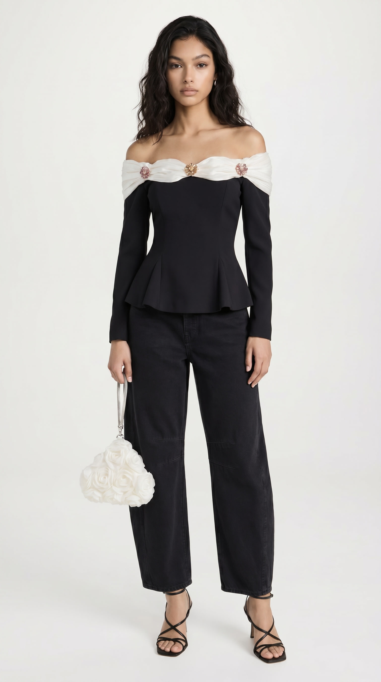 Arana - Top corto sexy con scollo a taglio nero