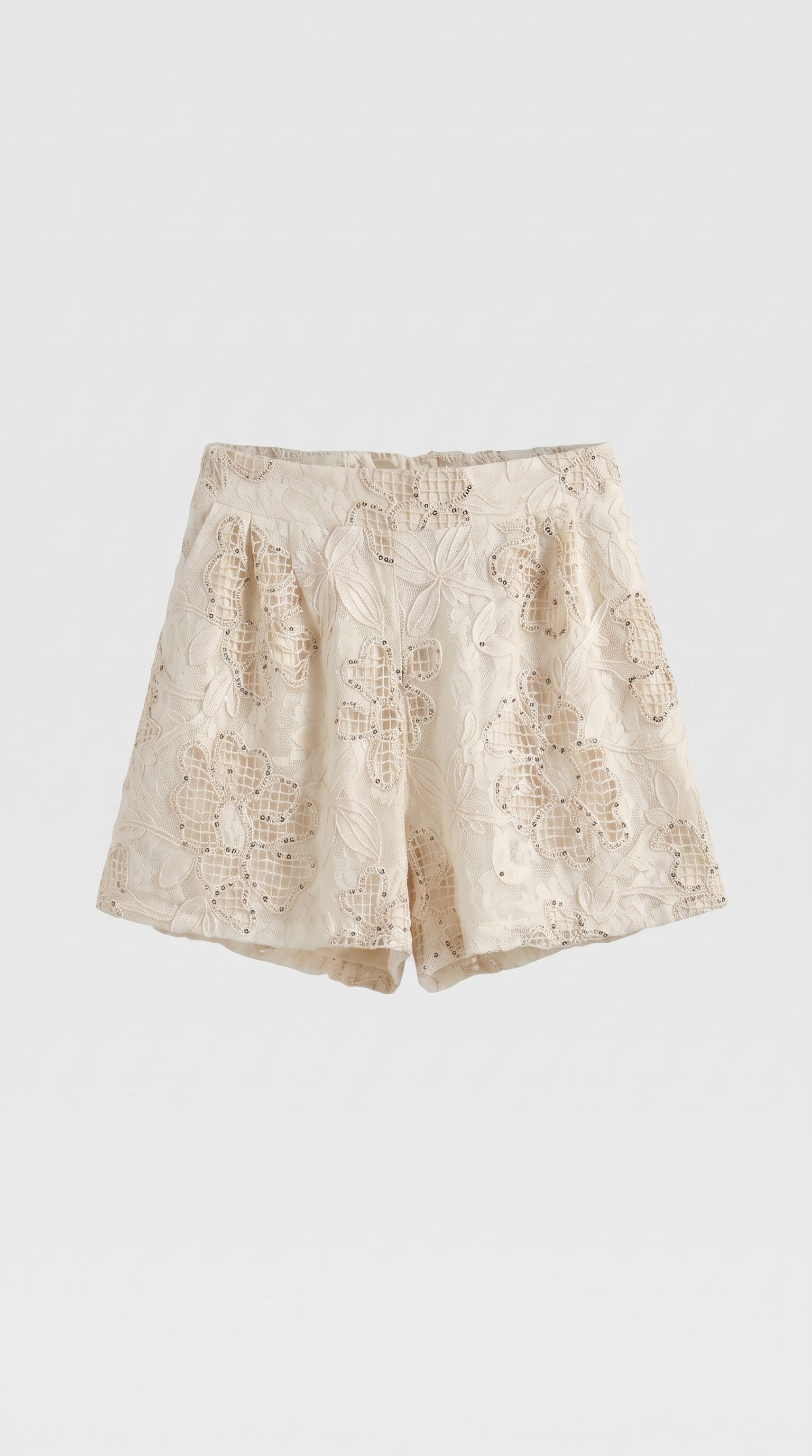 Drita - Bestickte Ösen-Schale & Falten-Shorts-Set