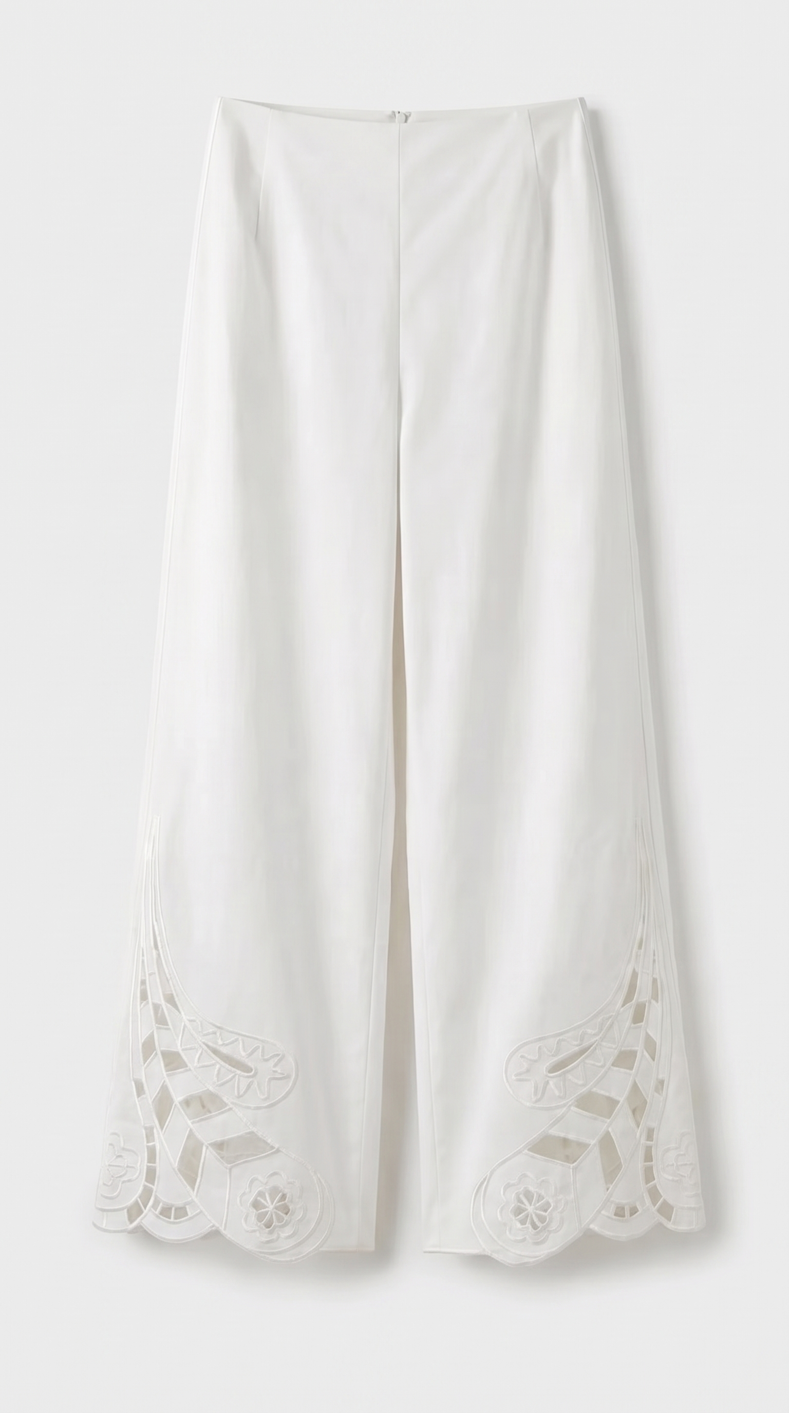 Nuro - Embroidered Eyelet Two-Piece Set
