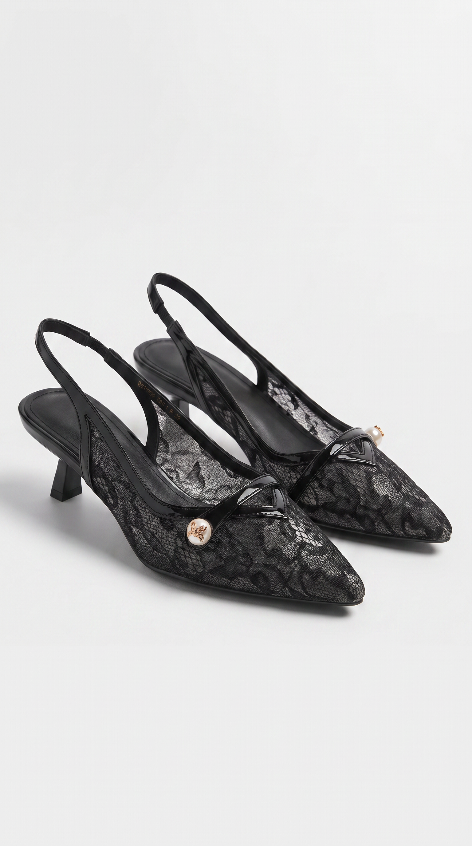 Camy - Spitzen-Paneelierte Perlen Slingback Kitten Heel Schwarz