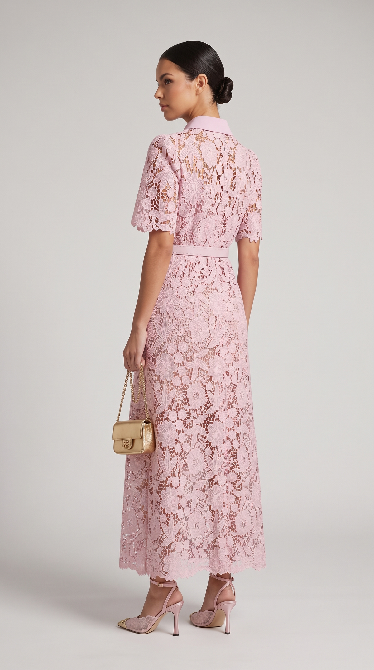 Oria - Abito midi camicia in pizzo floreale con cintura rosa